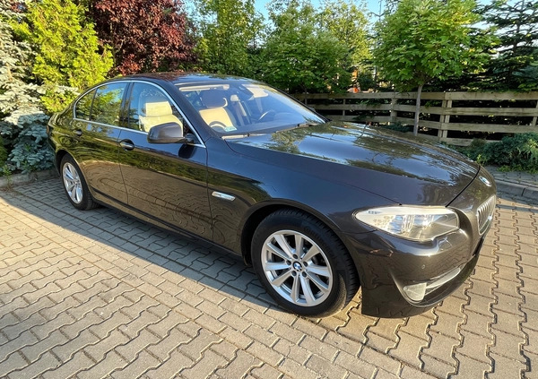 BMW Seria 5 cena 65900 przebieg: 317040, rok produkcji 2013 z Strzegom małe 191